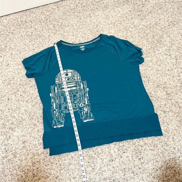 Disney Parks Star Wars Galaxy's Edge Droid Depot T-shirt featuring R2-D2 1X - Picture 5 of 7